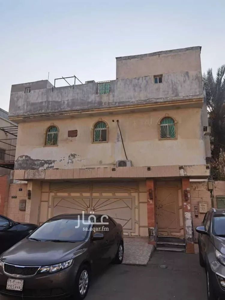 فيلا للبيع في شارع احمد بن محمد العشاب ، حي الواحة ، جدة ، جدة صورة 5