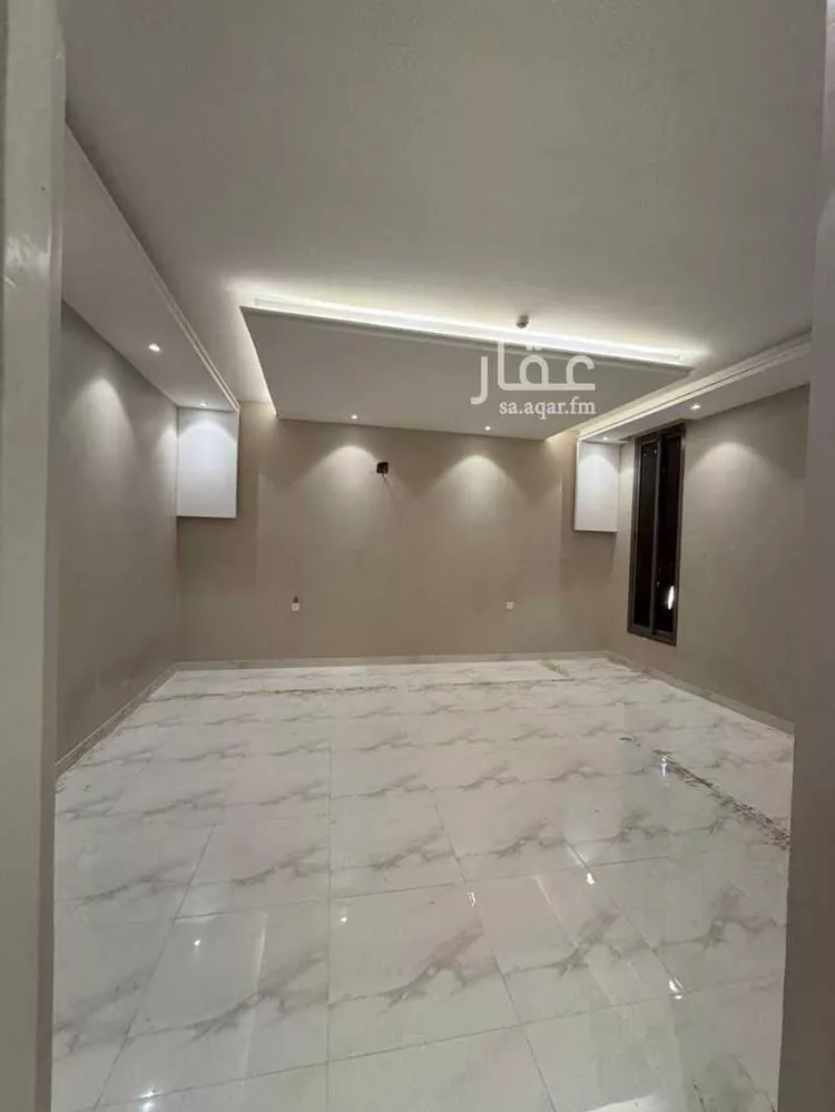 عمارة للإيجار في شارع طياش, حي عكاظ, مدينة الرياض, منطقة الرياض صورة 3