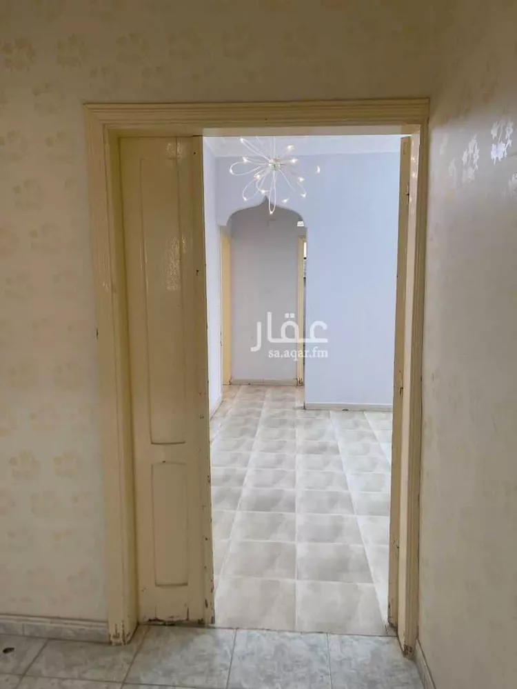 فيلا للإيجار في شارع عبدالرزاق الحميري, حي السويدي الغربي, مدينة الرياض, منطقة الرياض صورة 5