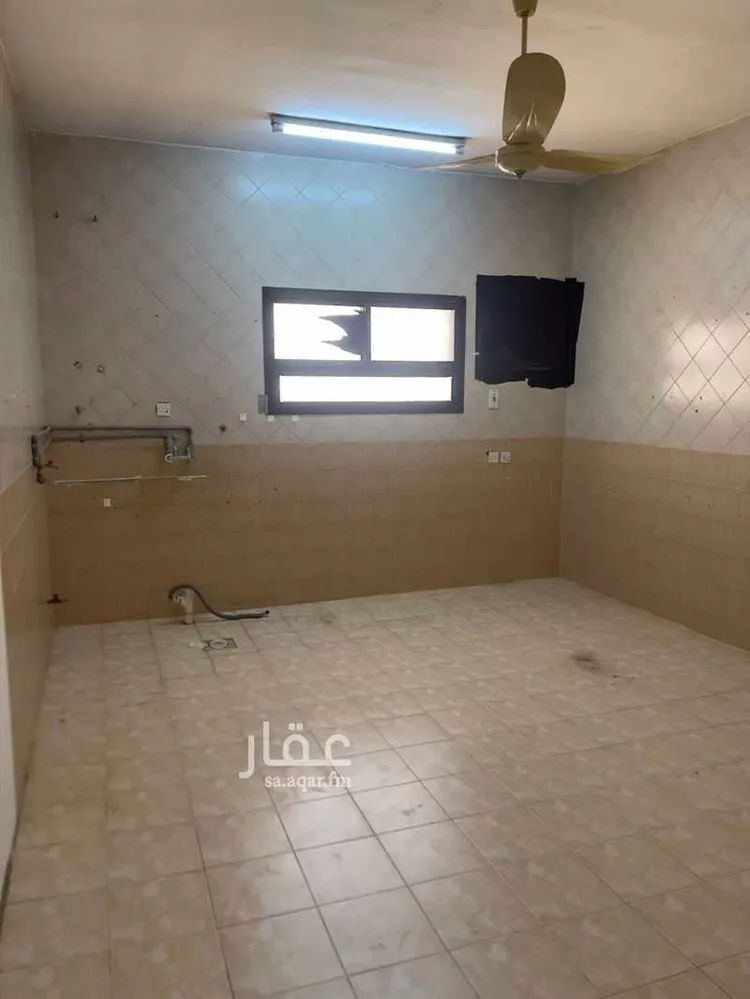 فيلا للإيجار في شارع عبدالرزاق الحميري, حي السويدي الغربي, مدينة الرياض, منطقة الرياض صورة 4
