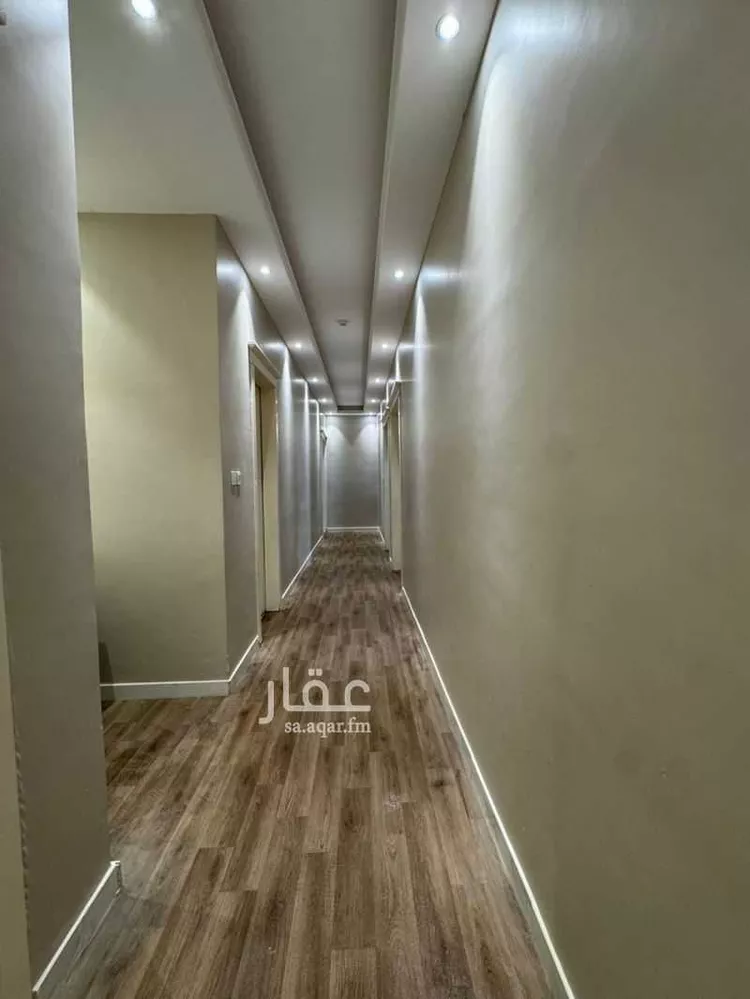 عمارة للإيجار في شارع طياش, حي عكاظ, مدينة الرياض, منطقة الرياض صورة 2