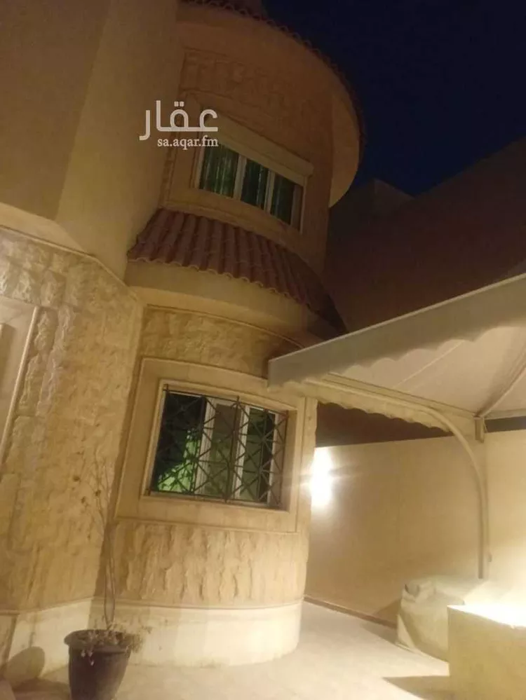 فيلا للبيع في شارع العريضة, حي الربيع, مدينة الرياض, منطقة الرياض صورة 2