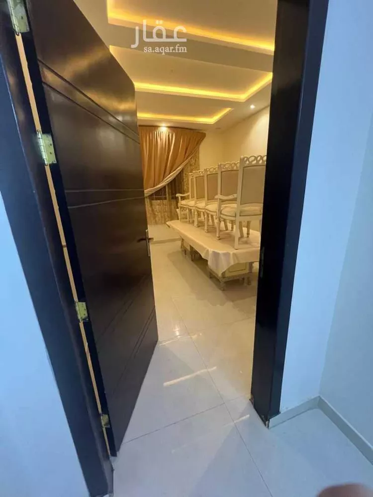 فيلا للبيع في شارع حمزة بن القاسم, حي الرمال, مدينة الرياض, منطقة الرياض صورة 2