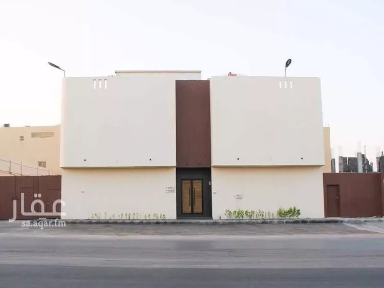 عمارة للإيجار في شارع الامير عبدالله ابن عبدالرحمن ، حي ظهرة العودة شرق ، الدرعية ، الدرعية صورة 2