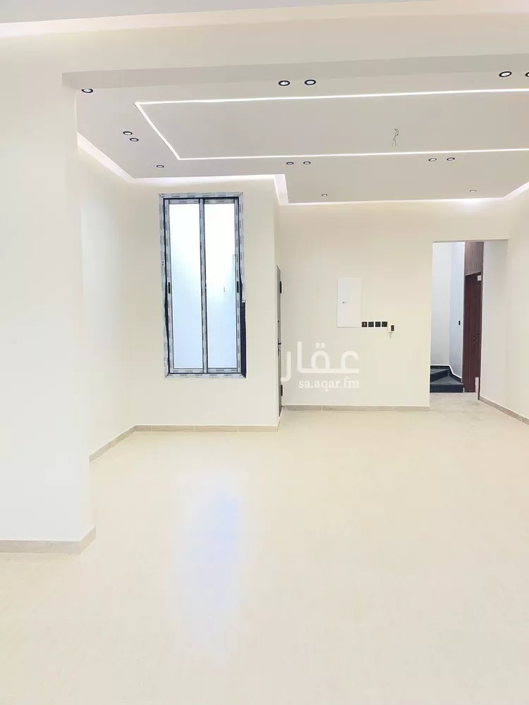 فيلا للبيع في شارع ٤١٢١, حي النظيم, مدينة الرياض, منطقة الرياض