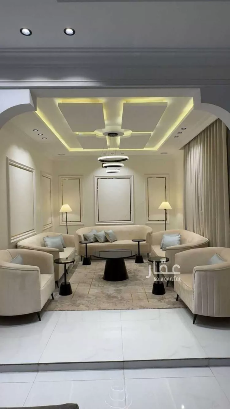 فيلا للبيع في شارع قيس بن الملوح, حي الرمال, مدينة الرياض, منطقة الرياض صورة 2