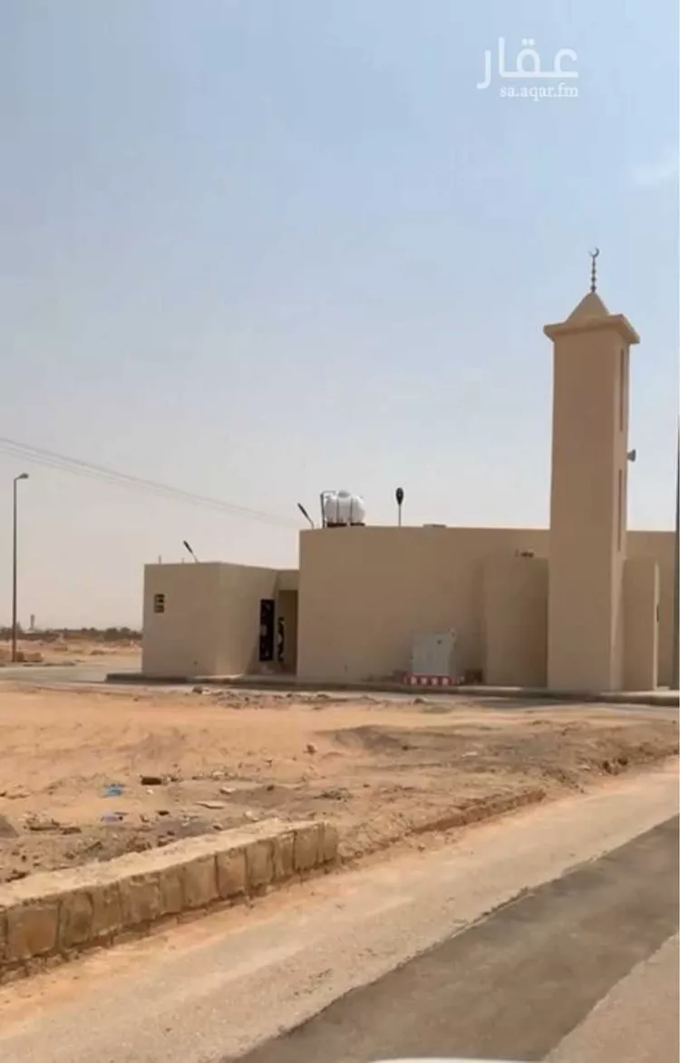 أرض للبيع في شارع اياس ابن البكير, حي الغطغط, مدينة المزاحميه, منطقة الرياض