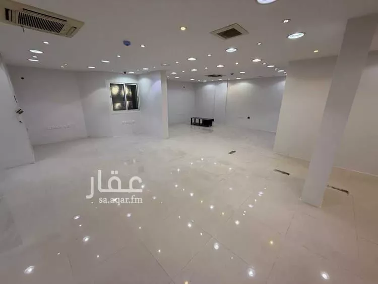 مكتب تجاري للإيجار في شارع خريص الفرعي, حي الروضة, مدينة الرياض, منطقة الرياض