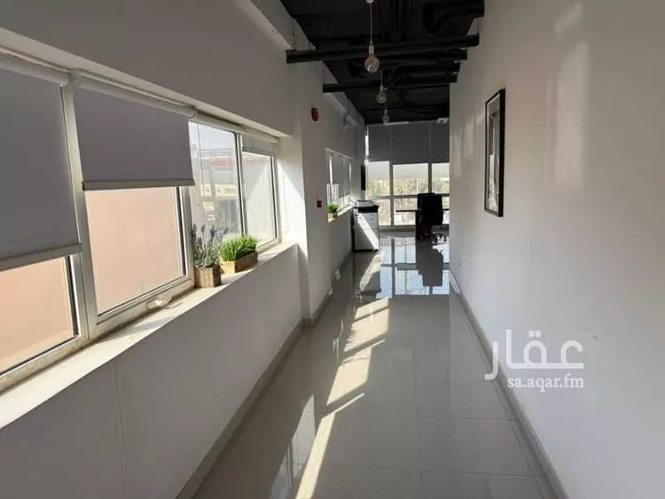 مكتب تجاري للإيجار في شارع الامير متعب بن عبدالعزيز, حي الصفاء, مدينة الرياض, منطقة الرياض صورة 5