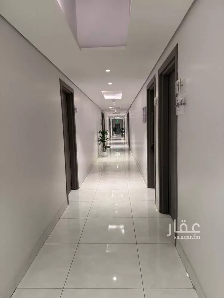 مكتب تجاري للإيجار في شارع أبي عبيدة عامر بن الجراح, حي الفيحاء, مدينة الرياض, منطقة الرياض صورة 2