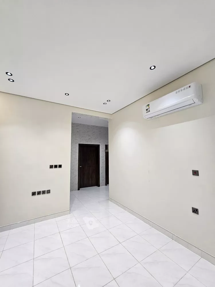 شقة للإيجار في شارع 6111678, حي محاسن الأول, مدينة الاحساء, المنطقة الشرقية 10