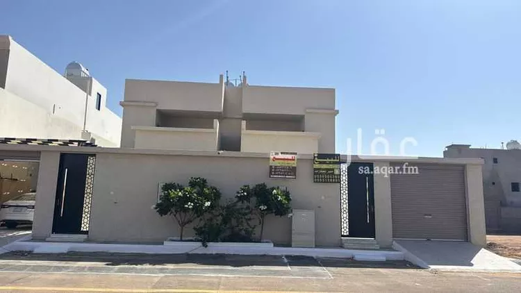 فيلا للبيع في شارع ابن المقفع ، حائل ، منطقة حائل