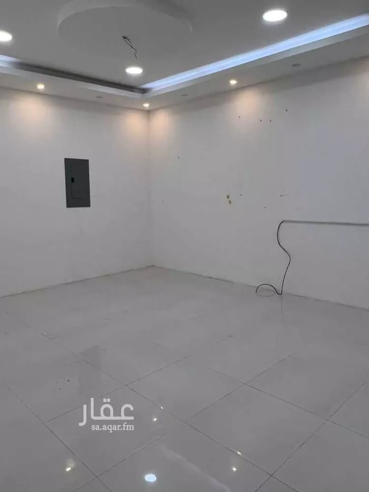 شقة للإيجار في شارع حي ج13 79, حي البساتين - بقيق, مدينة بقيق, المنطقة الشرقية