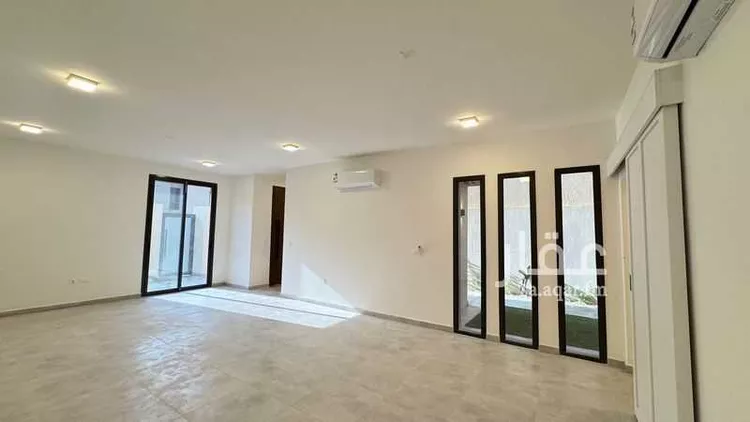 فيلا للإيجار في شارع 25350352, حي النرجس, مدينة الرياض, منطقة الرياض صورة 2