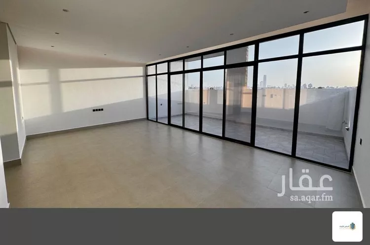 دور للبيع في شارع الحدائق ، حي النفل ، الرياض ، منطقة الرياض صورة 2