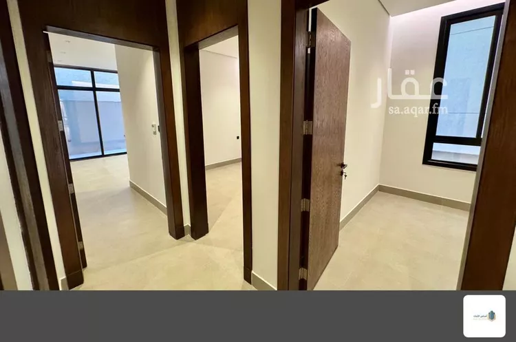 دور للبيع في شارع الحدائق, حي النفل, مدينة الرياض, منطقة الرياض صورة 4