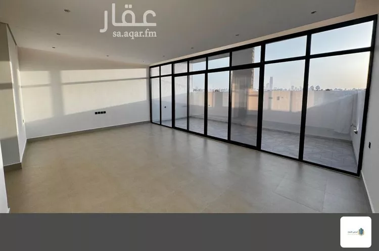 دور للبيع في شارع الحدائق, حي النفل, مدينة الرياض, منطقة الرياض صورة 2