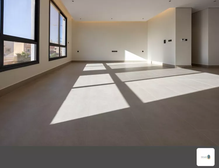 دور للبيع في شارع الحدائق, حي النفل, مدينة الرياض, منطقة الرياض 8