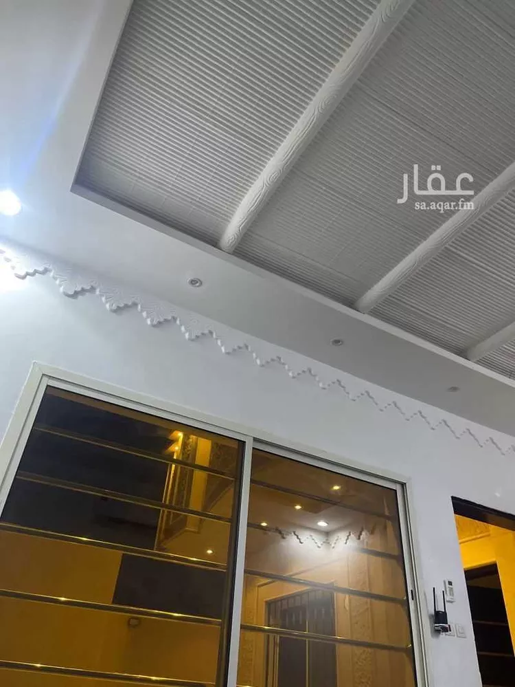 Floor for Sale in Riyadh Tuwaiq