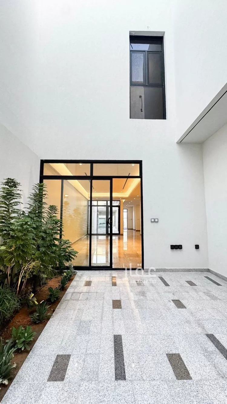 Floor for Sale in Riyadh Al Masif 6