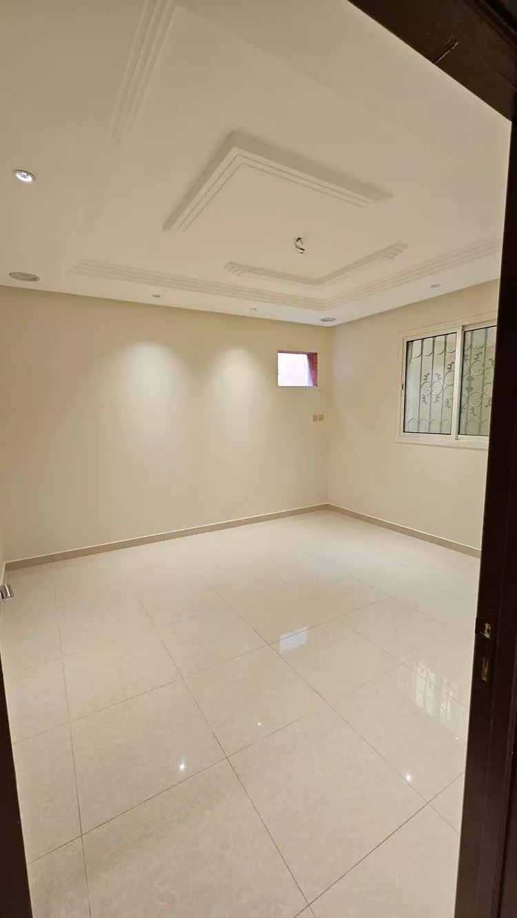 دور للإيجار في شارع الزبيري, حي العزيزية, مدينة الرياض, منطقة الرياض 10