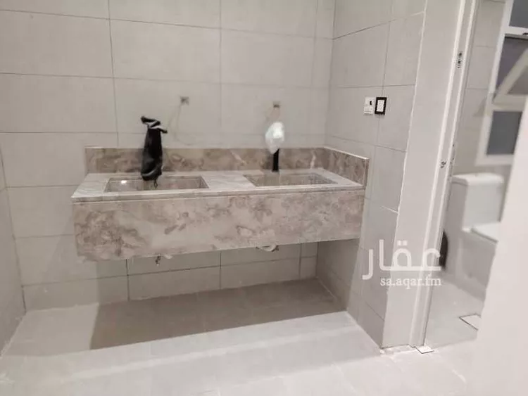 عمارة للبيع في شارع عبدالله ابن دهيش, حي بدر, مدينة الدمام, المنطقة الشرقية صورة 5