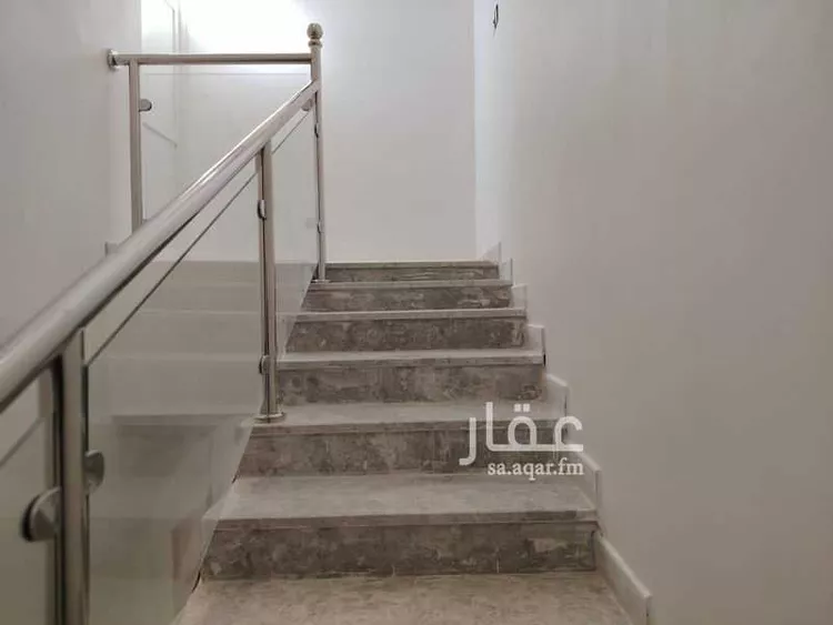 عمارة للبيع في شارع عبدالله ابن دهيش, حي بدر, مدينة الدمام, المنطقة الشرقية 1 صورة