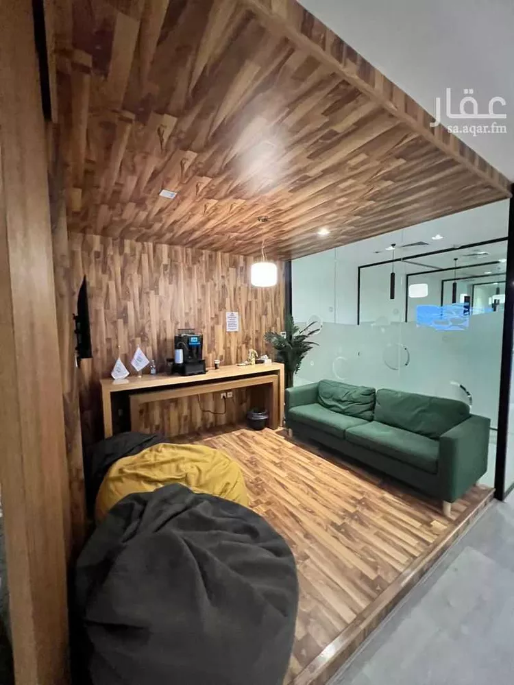 مكتب تجاري للإيجار في شارع الامير عبدالعزيز بن مساعد بن جلوي, حي السليمانية, مدينة الرياض, منطقة الرياض صورة 2