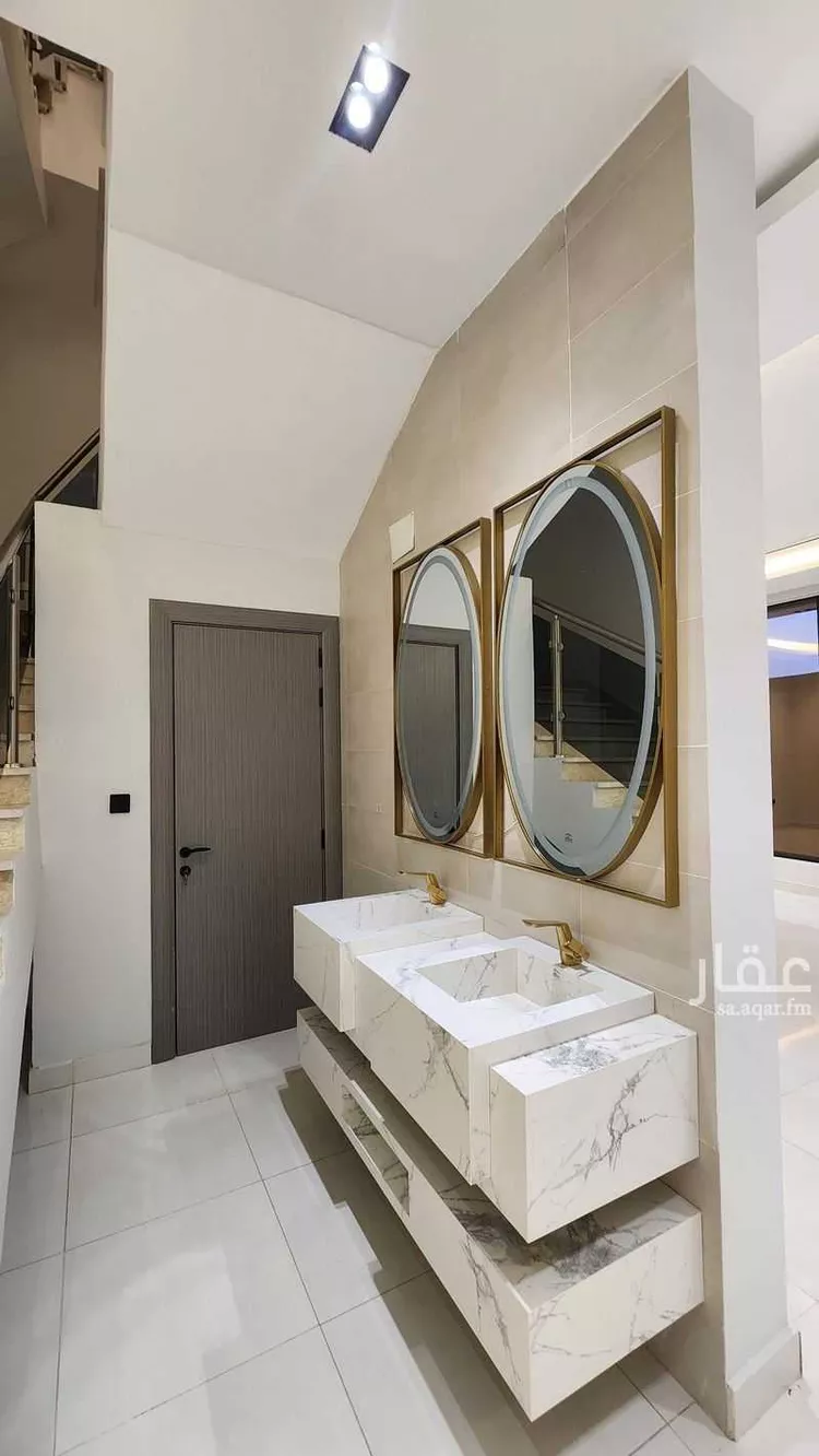 فيلا للبيع في شارع ابي الحسن الزينبي, حي الصواري, مدينة جدة, منطقة مكة المكرمة صورة 4