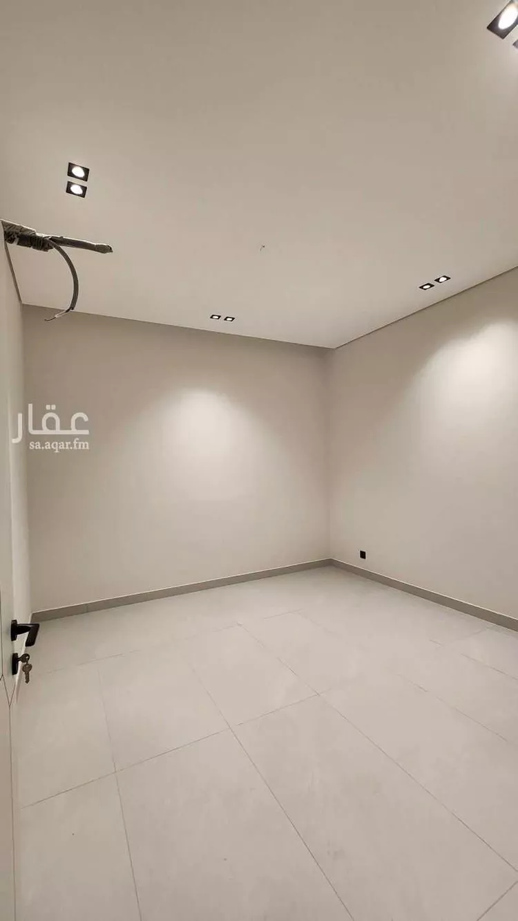فيلا للبيع في شارع بهاء الدين زهير, حي الشراع, مدينة جدة, منطقة مكة المكرمة 13
