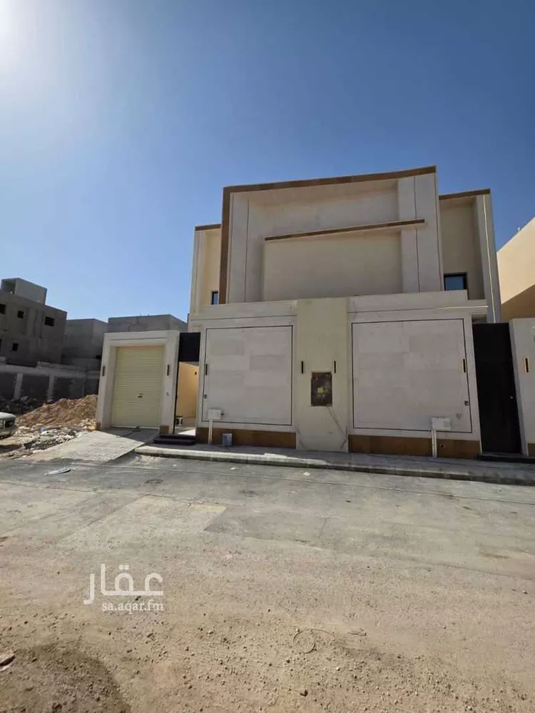 دور للبيع في شارع رقم 3, حي الندوة, مدينة الرياض, منطقة الرياض صورة 4