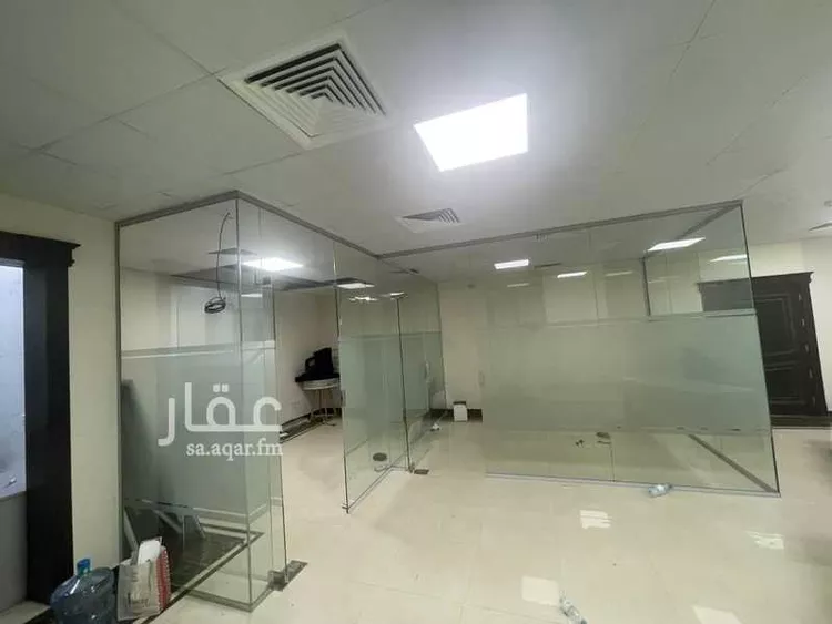 مكتب تجاري للإيجار في شارع الطائف, حي ظهرة لبن, مدينة الرياض, منطقة الرياض صورة 3