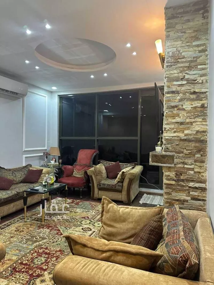 فيلا للإيجار في شارع رقم 17, حي الملقا, مدينة الرياض, منطقة الرياض صورة 2