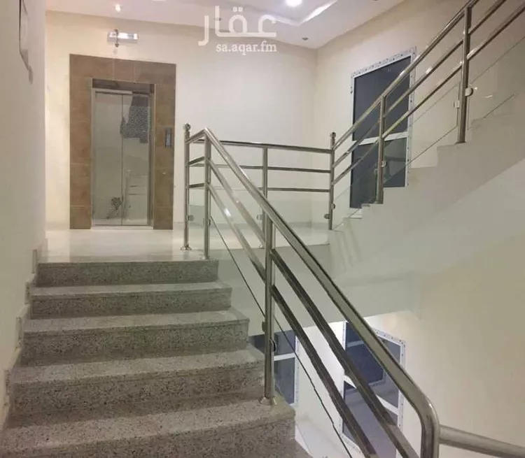 مكتب تجاري للإيجار في شارع انس بن مالك, حي الياسمين, مدينة الرياض, منطقة الرياض صورة 2