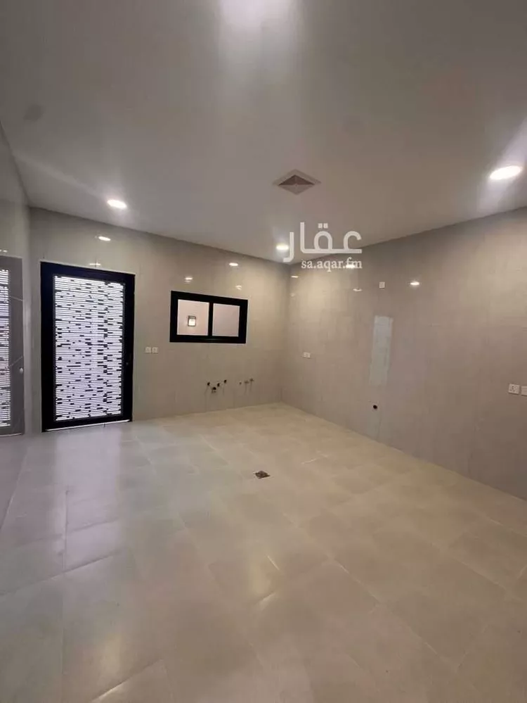 فيلا للبيع في شارع موسى بن علي محمد القبي, حي المنار, مدينة الدمام, المنطقة الشرقية صورة 3