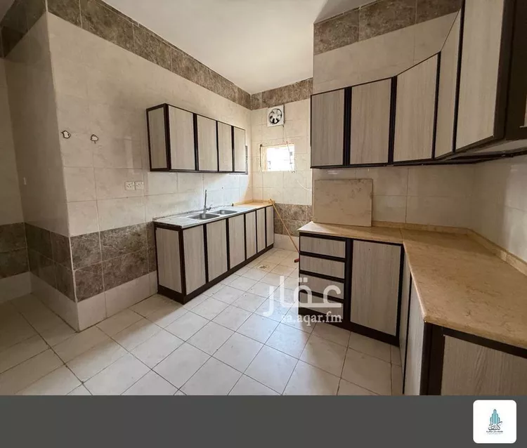 شقة للإيجار في شارع عقيد ابن جليس, حي الزهراء, مدينة جدة, منطقة مكة المكرمة