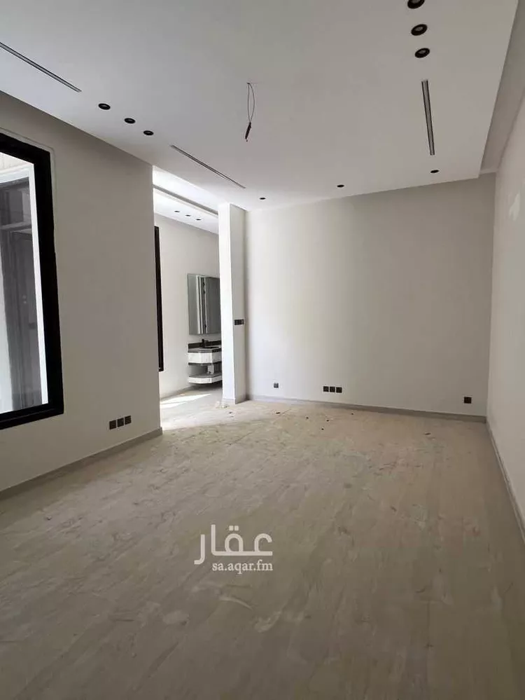 فيلا للبيع في شارع علي بن أبي طاهر, حي الرمال, مدينة الرياض, منطقة الرياض صورة 3