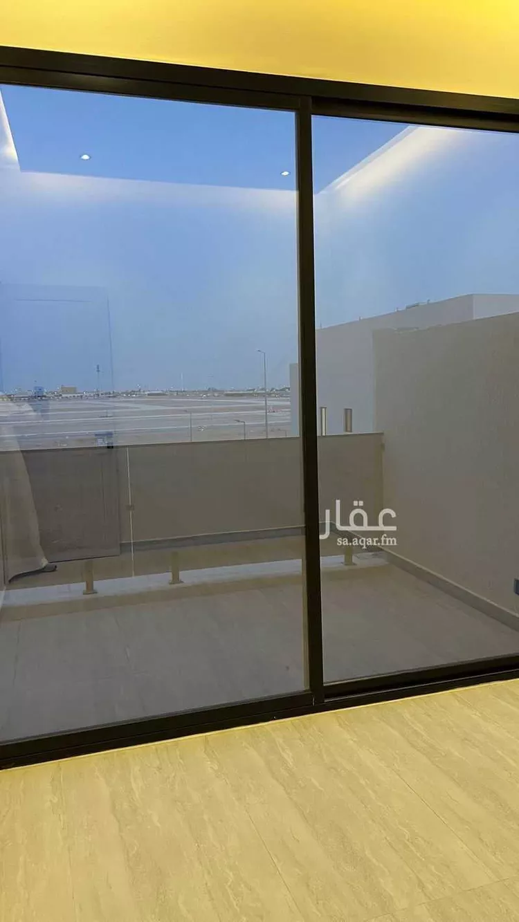 فيلا للبيع في شارع علي بن أبي طاهر, حي الرمال, مدينة الرياض, منطقة الرياض صورة 4