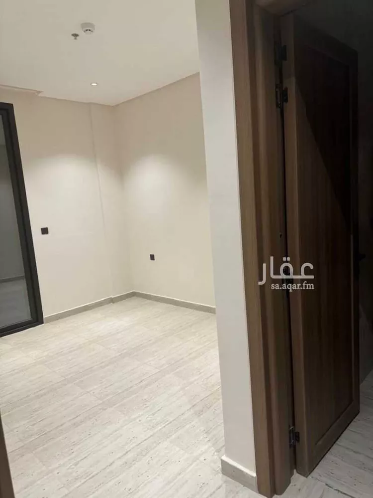 شقة للبيع في شارع الفوانيس, حي عرقة, مدينة الرياض, منطقة الرياض صورة 3