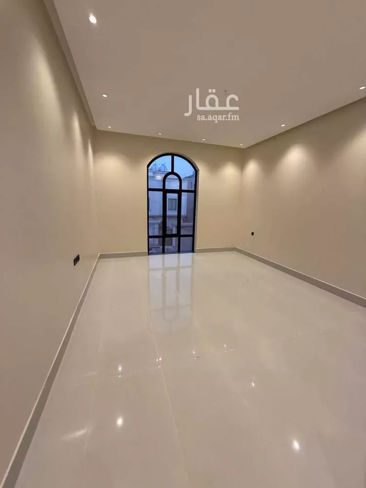 فيلا للإيجار في شارع التكافل, حي الصواري, مدينة الخبر, المنطقة الشرقية صورة 3