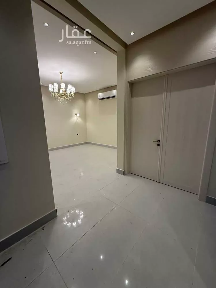 فيلا للإيجار في شارع التكافل, حي الصواري, مدينة الخبر, المنطقة الشرقية صورة 2