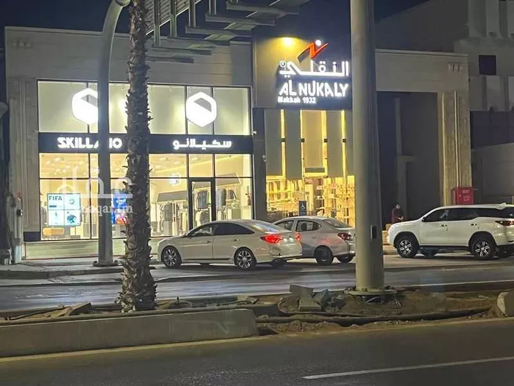 محل للإيجار في شارع طريق الأمير سلطان بن عبد العزيز, حي الروضة, مدينة جازان, منطقة جازان 6