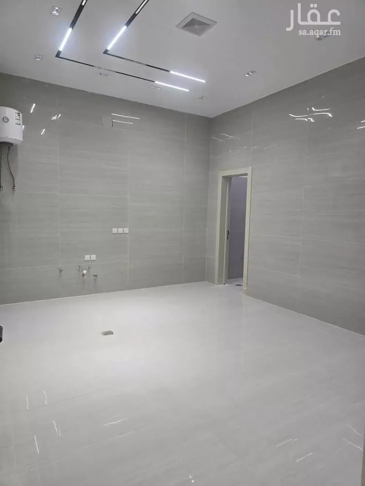 دور للبيع في شارع السلطان قابوس, حي المعيزيلة, مدينة الرياض, منطقة الرياض صورة 5