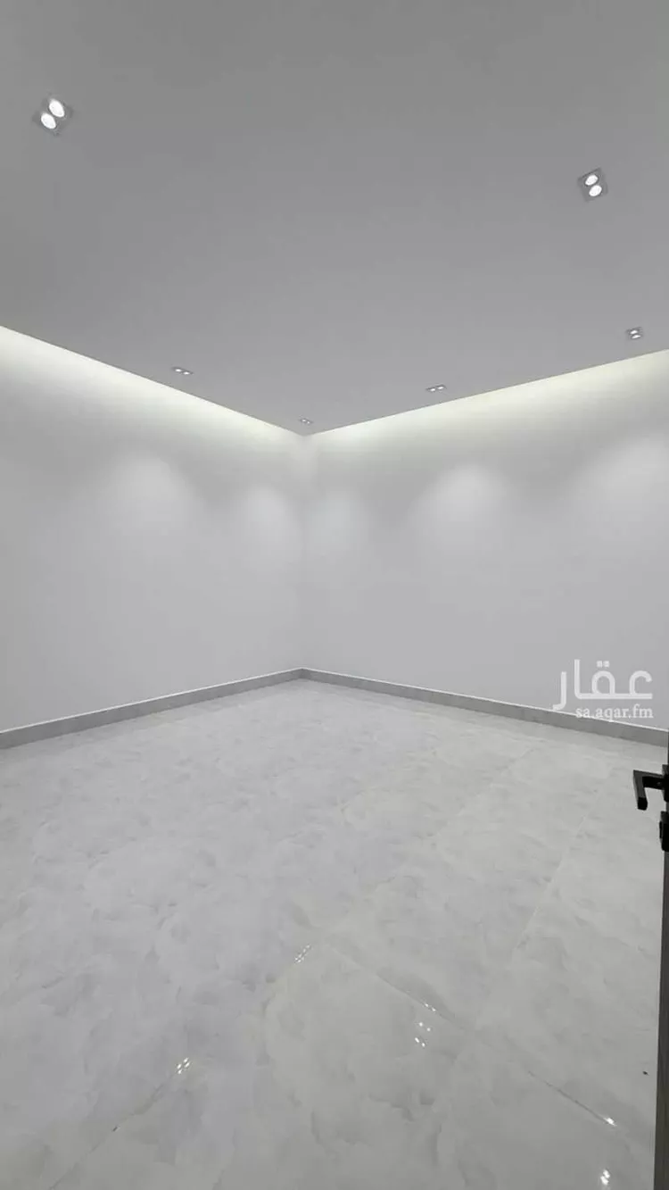 شقة للبيع في شارع عبدالله بن رواق, حي السعادة, مدينة الرياض, منطقة الرياض صورة 5
