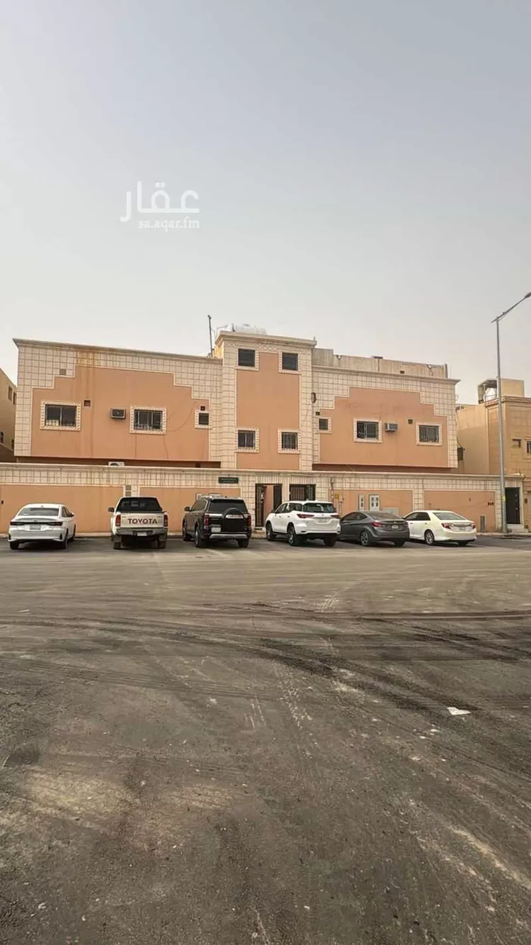 عمارة للبيع في شارع ثرمداء ، حي ظهرة لبن ، الرياض ، منطقة الرياض صورة 2