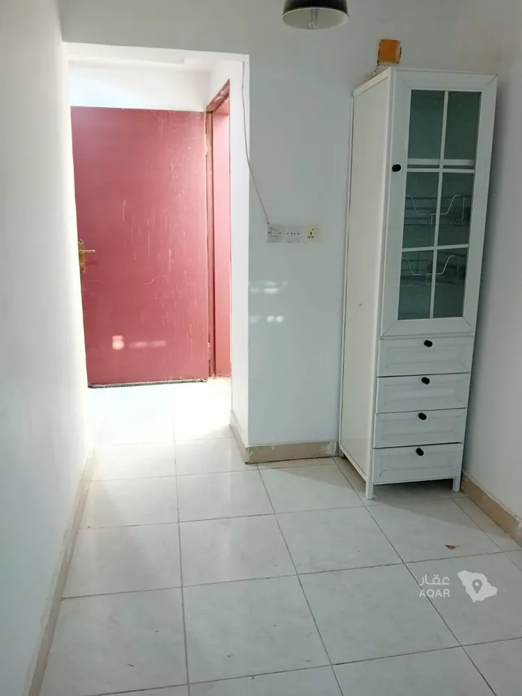 Studio for rent in Riyadh Al Sharafiyah 4
