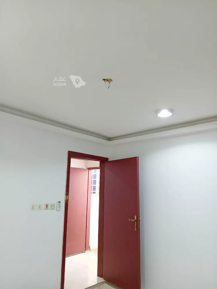Studio for rent in Riyadh Al Sharafiyah 2