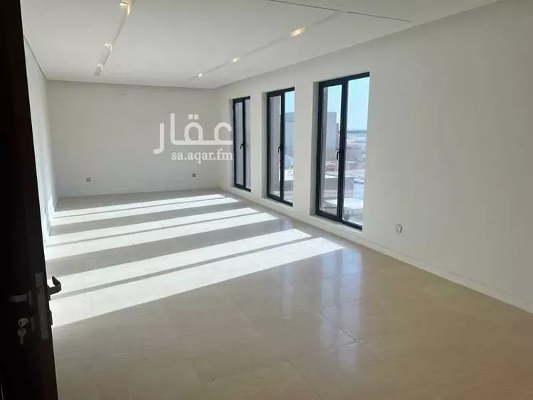 فيلا للإيجار في شارع الامير فيصل بن بندر بن عبدالعزيز الفرعي ، حي مطار الملك خالد الدولي ، الرياض ، منطقة الرياض صورة 4