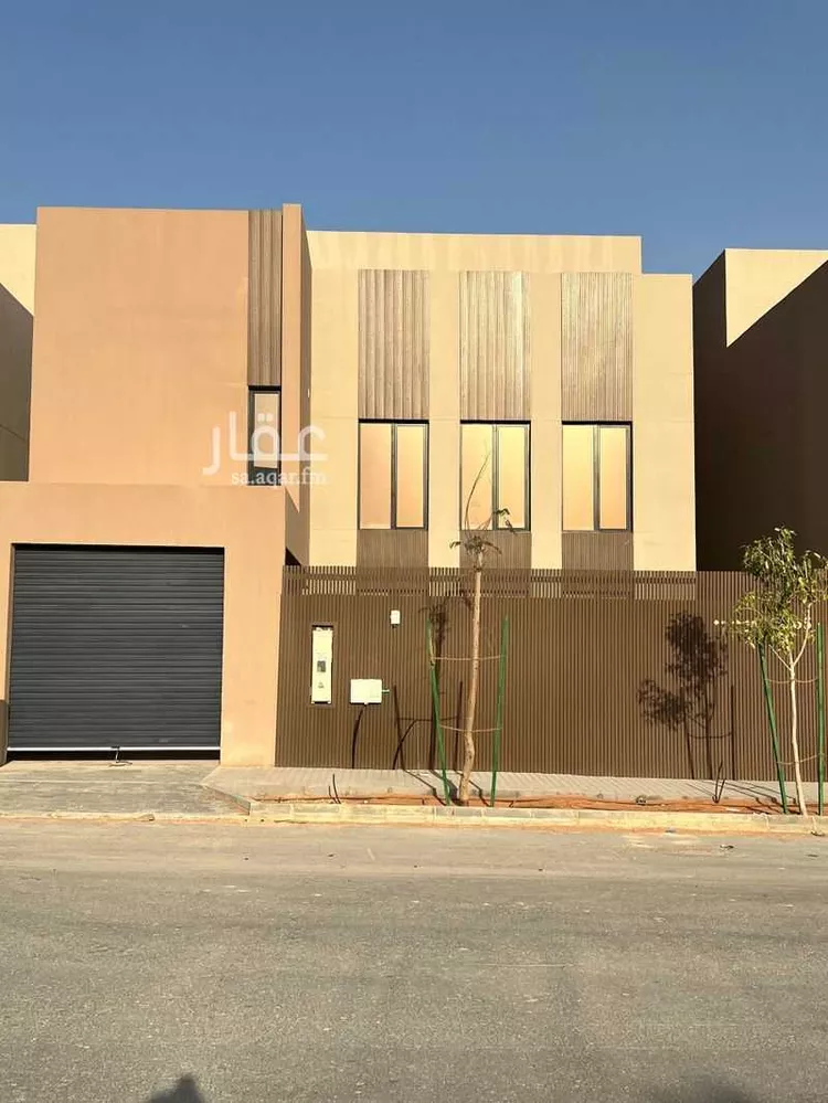 فيلا للإيجار في شارع الامير فيصل بن بندر بن عبدالعزيز الفرعي ، حي مطار الملك خالد الدولي ، الرياض ، منطقة الرياض