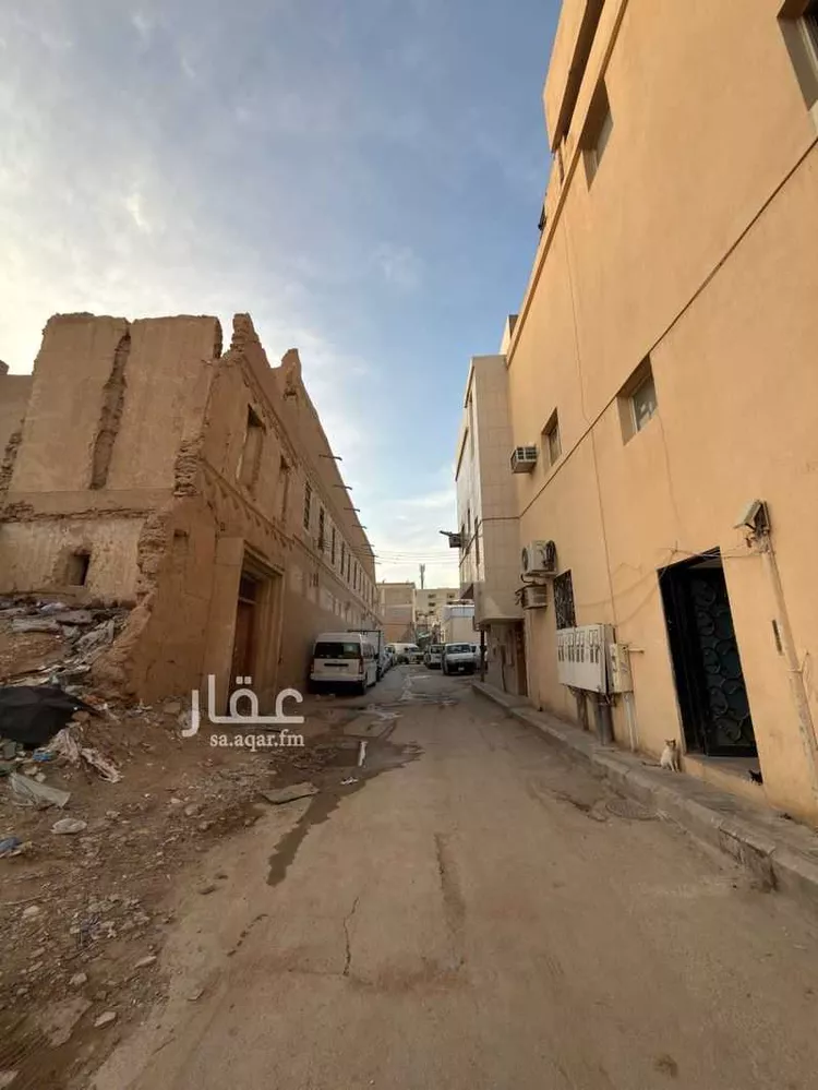 عمارة للبيع في حي الديرة, مدينة الرياض, منطقة الرياض صورة 4